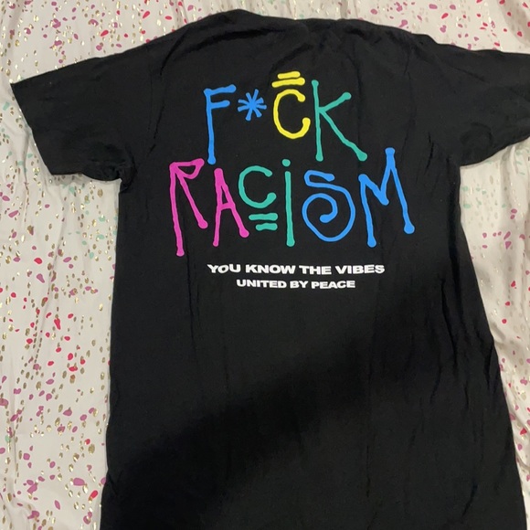 This shirt is from Pacsun! Size small! - Picture 2 of 2